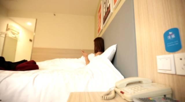 国产浴室偷拍精品视频